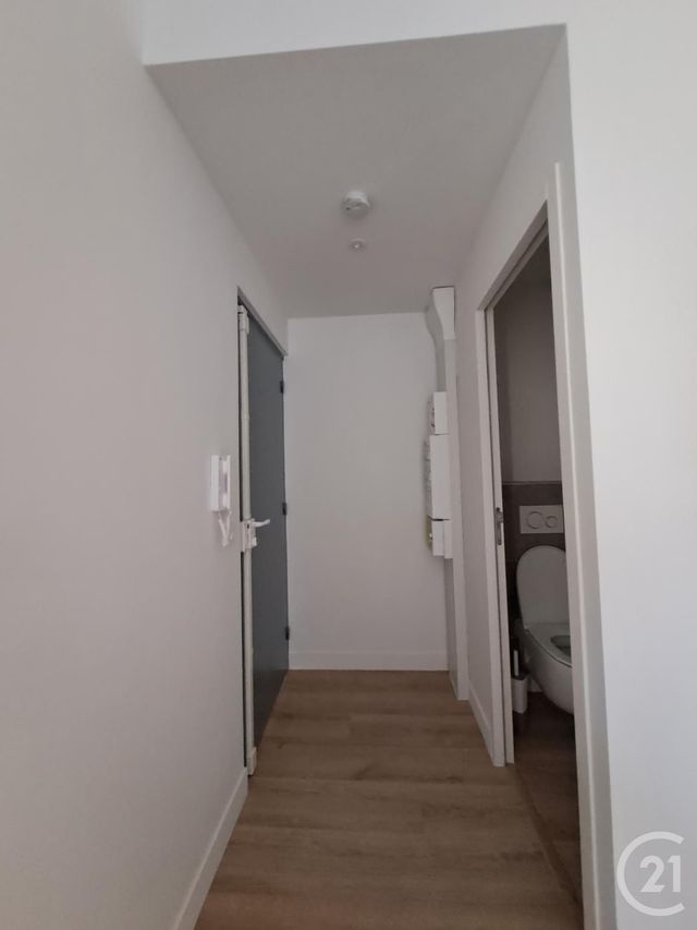 Appartement T2 à louer - 2 pièces - 30.7 m2 - BORDEAUX - 33 - AQUITAINE - Century 21 A.M.L.