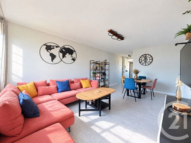Appartement F3 à vendre - 3 pièces - 65.1 m2 - BEGLES - 33 - AQUITAINE - Century 21 A.M.L.