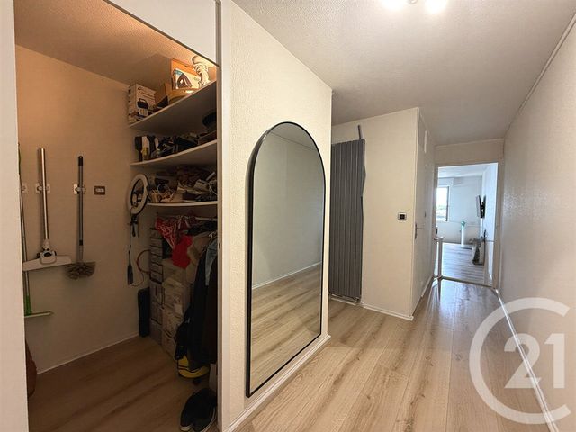 Appartement T3 à vendre - 3 pièces - 65.75 m2 - BEGLES - 33 - AQUITAINE - Century 21 A.M.L.