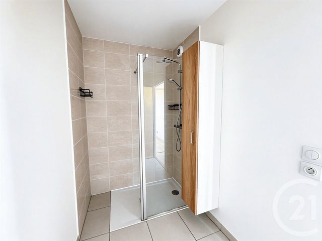 Appartement T3 à vendre - 3 pièces - 65.4 m2 - BEGLES - 33 - AQUITAINE - Century 21 A.M.L.