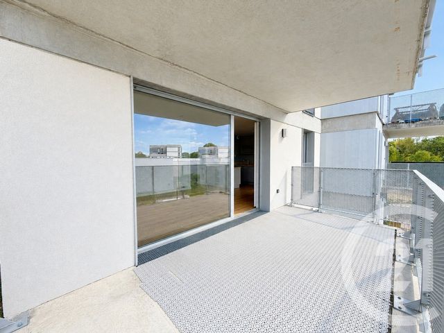 Appartement T3 à vendre - 3 pièces - 65.4 m2 - BEGLES - 33 - AQUITAINE - Century 21 A.M.L.