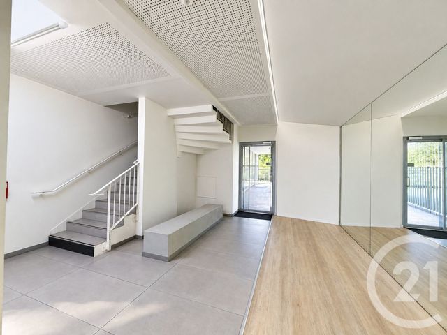 Appartement T3 à vendre - 3 pièces - 65.4 m2 - BEGLES - 33 - AQUITAINE - Century 21 A.M.L.