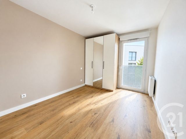 Appartement T3 à vendre - 3 pièces - 65.4 m2 - BEGLES - 33 - AQUITAINE - Century 21 A.M.L.